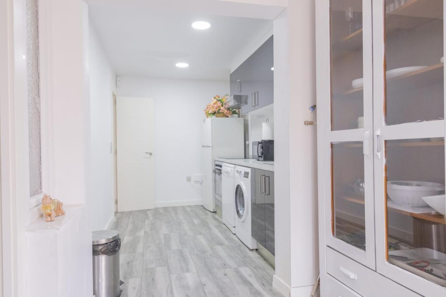 Apartamento Cerca Del Pilar Zaragoza Exterior photo